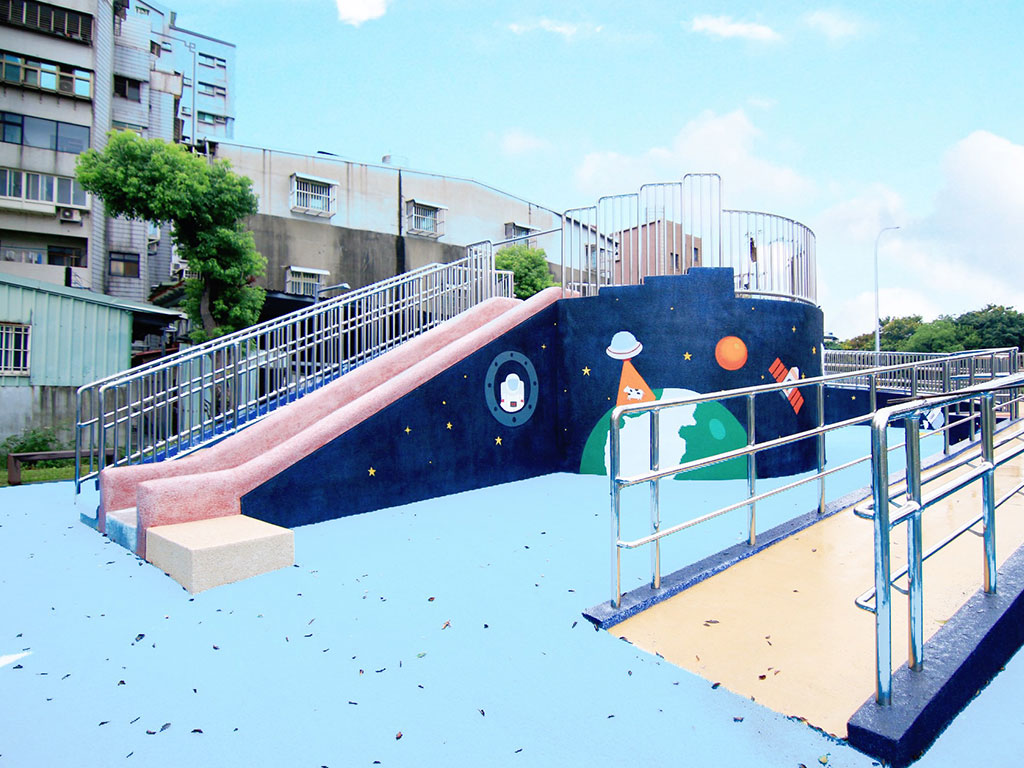 三峽國光段社會住宅區內公園現場照片