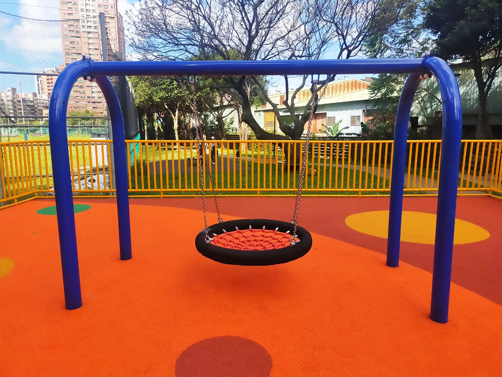 淡水文中八公園照片