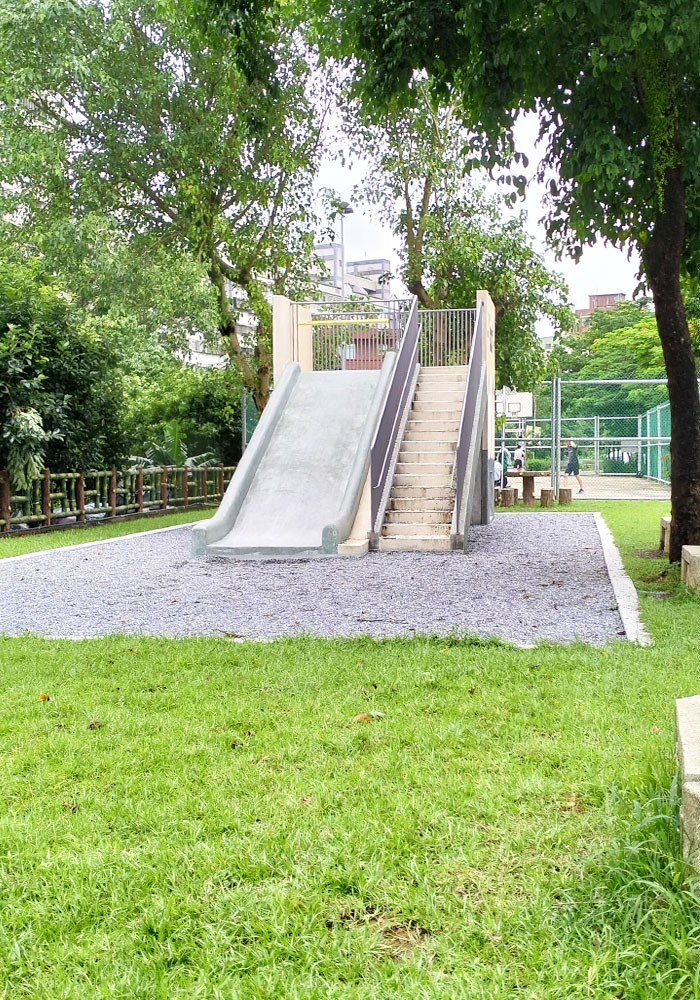 三芝兒一公園